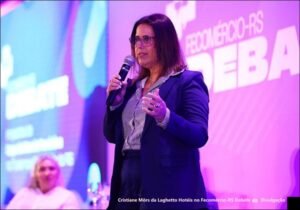 Cristiane Mörs da Laghetto Hotéis no Fecomércio-RS Debate